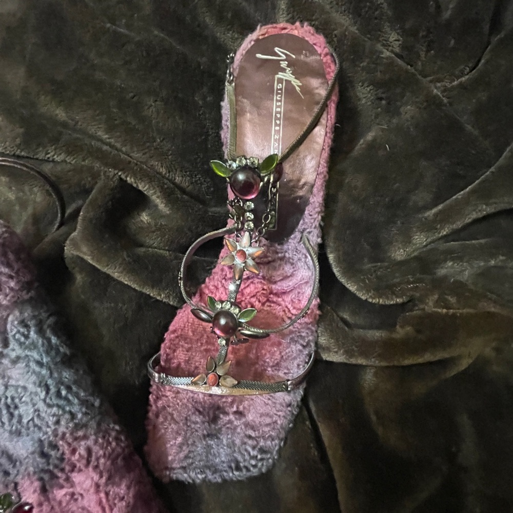 Giuseppe Zanotti Design 7.5 shoe